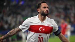 Hakan Çalhanoğlu Kimdir?